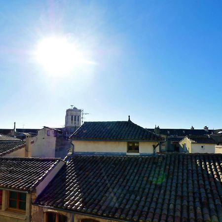 Le 39 Apartment Nimes Bagian luar foto