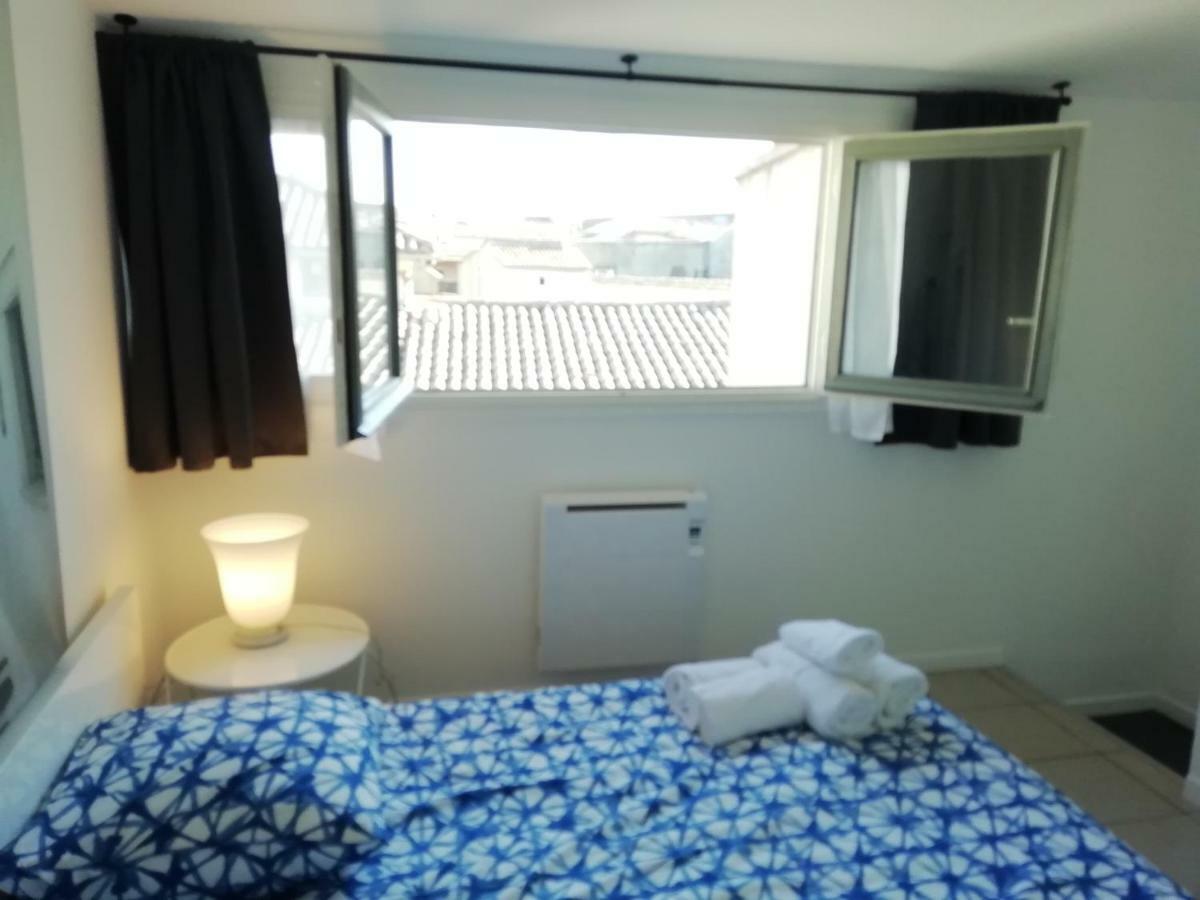 Le 39 Apartment Nimes Bagian luar foto