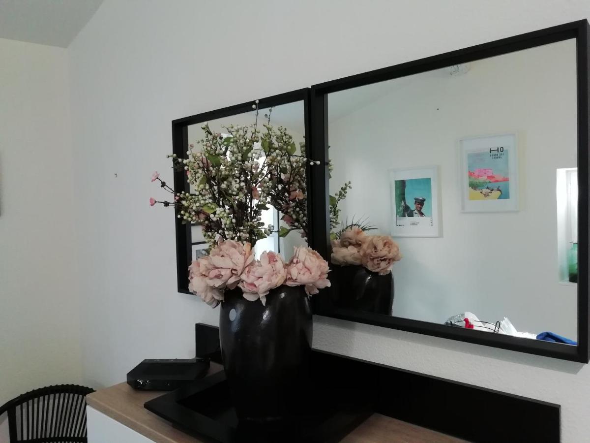 Le 39 Apartment Nimes Bagian luar foto